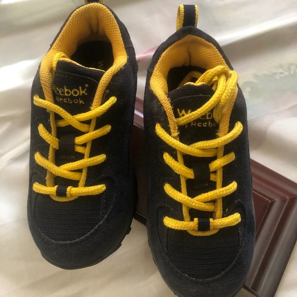 Weebok By Reebok - Picture 2 of 7